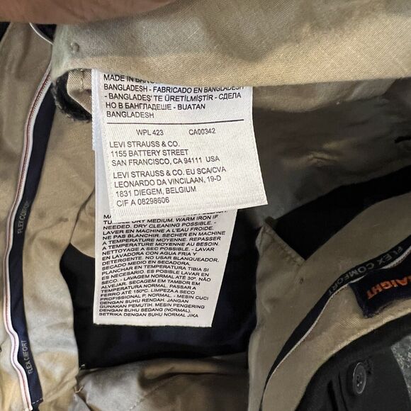 Dockers Mens Khakis Pants W 30 L 30 Black Signature Straight Fit Pockets $66 K - Picture 16 of 16